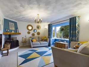 Lounge- click for photo gallery